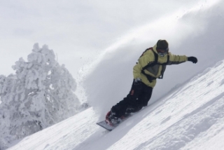 Cursos de snowboard para todos los niveles